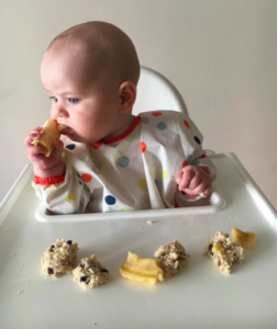 Ava at 7mo - baby led weaning