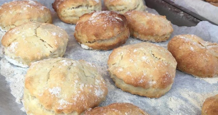 Easy Peasy Scones