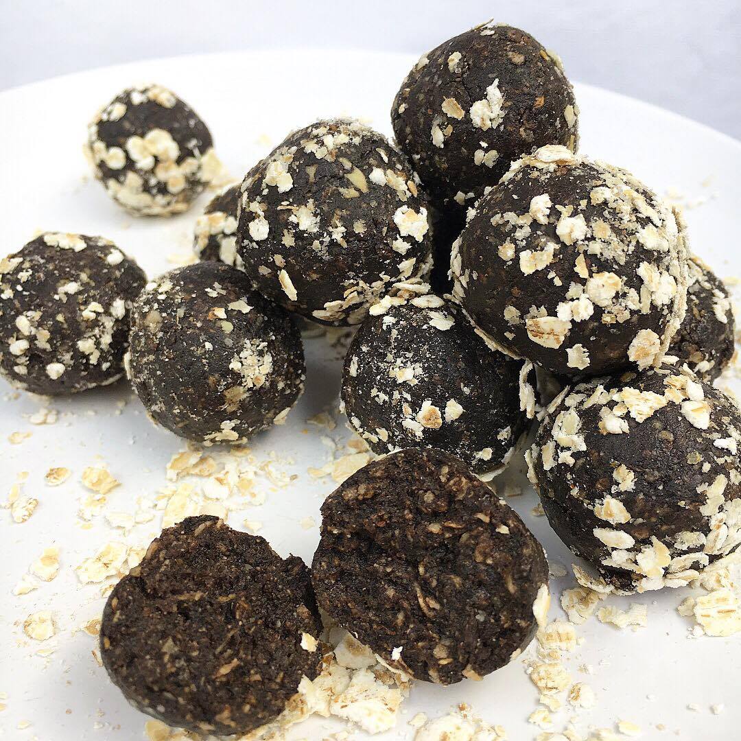 NO-BAKE Carob Oaty-Bites