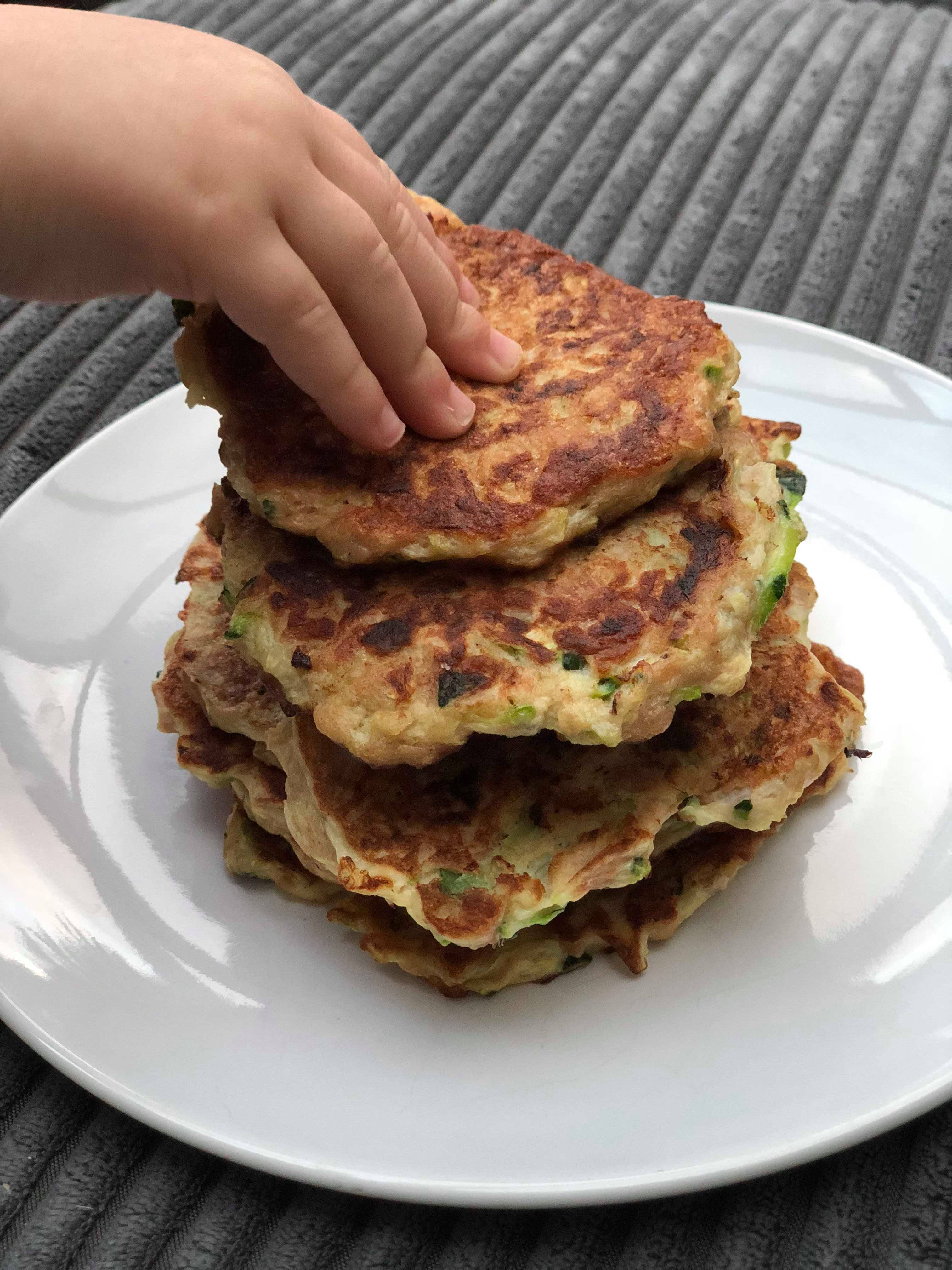 Tuna + Zucchini Pancakes (4 ingredients)