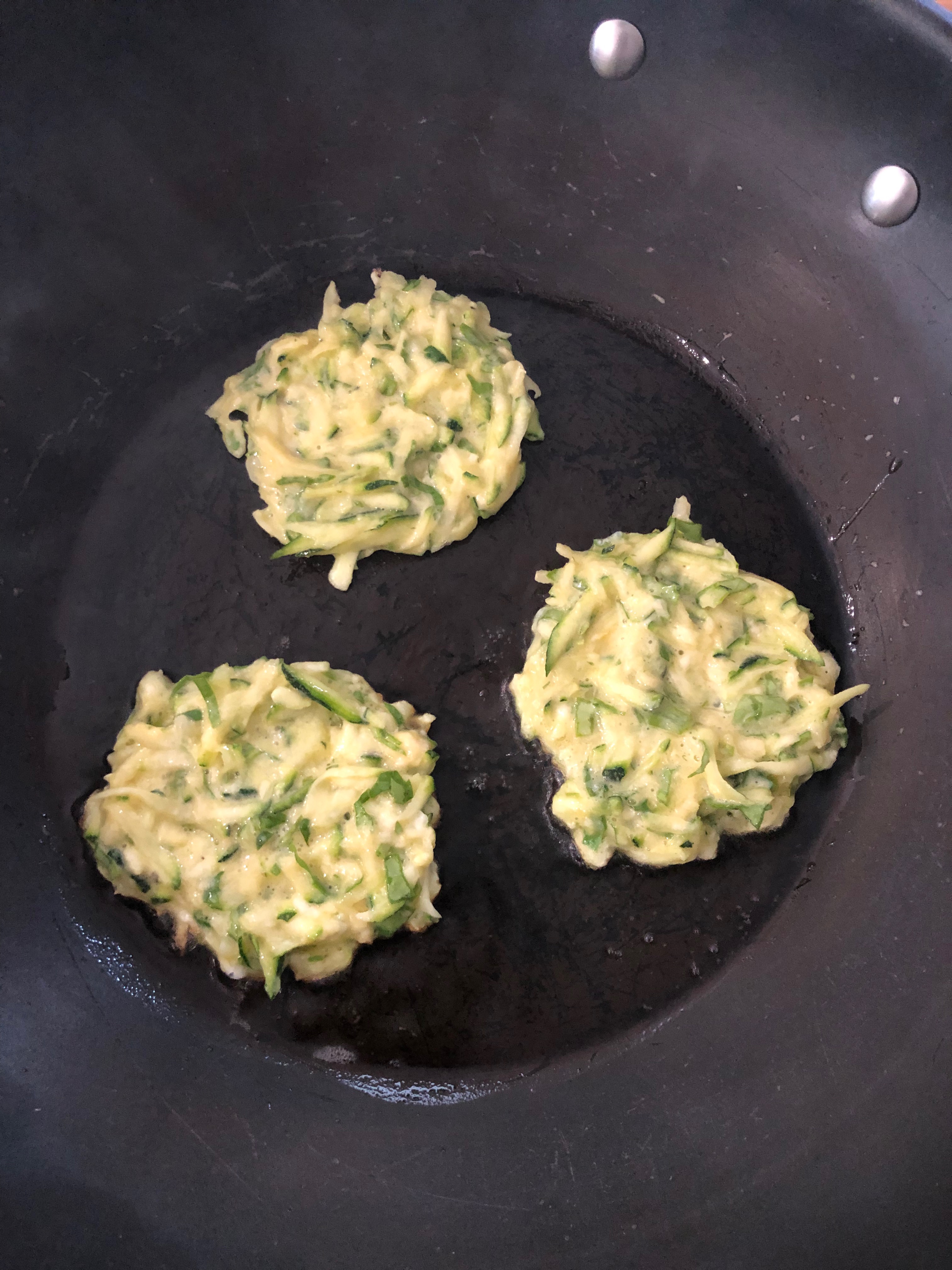 Green Fritters (4 ingredients)