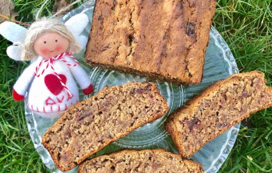 Ginger and Date Loaf (vegan, no sugar)