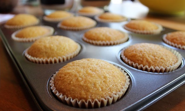 Vegan Vanilla Cupcakes